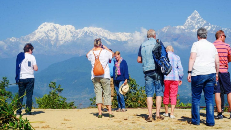 पुरानै लयमा फर्कँदै पर्यटन, एक वर्षमा दश लाखभन्दा बढी भित्रिए पर्यटक